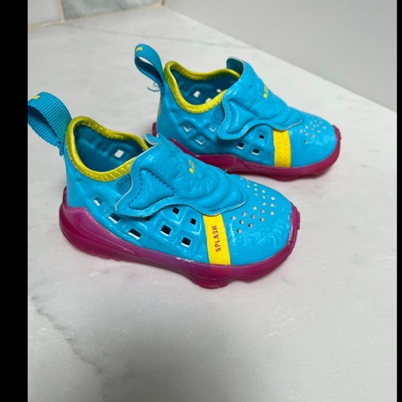 🔥3 Day Price Drop 🔥 2020 Lebron 17 Dunked TD South Beach Toddler size 4 C - Picture 2 of 12